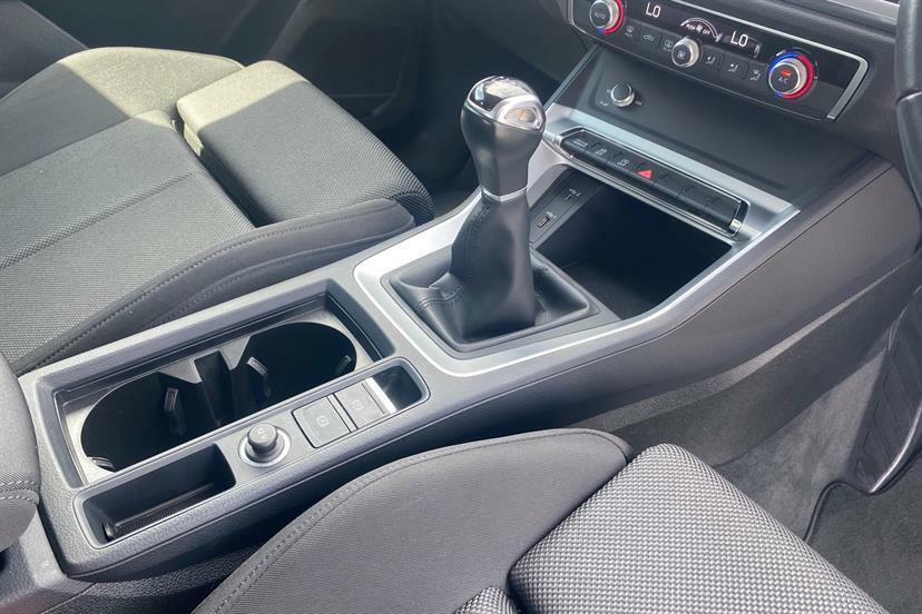 Audi Q3 35 Tfsi 150 S Line 2Wd Grey #22