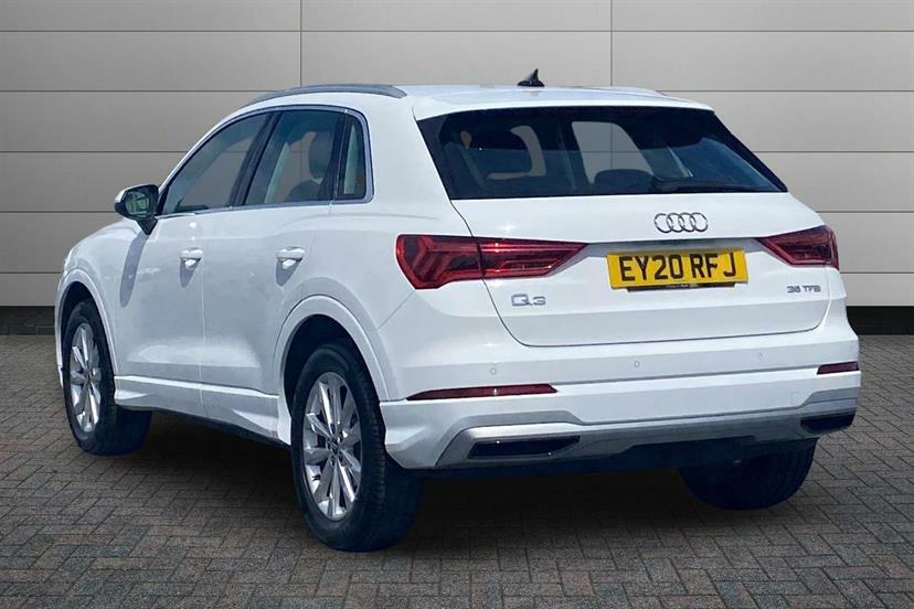 Audi Q3 35 Tfsi Sport White #3