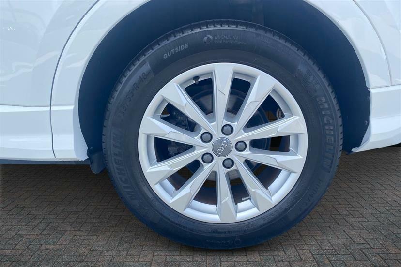 Audi Q3 35 Tfsi Sport White #5