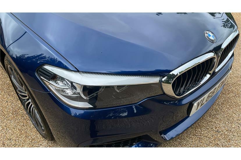 BMW 5 Series Saloon Blue #19