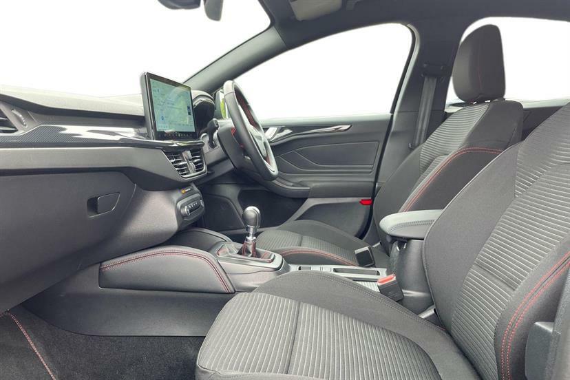 Ford Focus 1.0 Ecoboost Hybrid Mhev St-line X Black #2