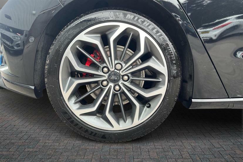 Ford Focus 1.0 Ecoboost Hybrid Mhev St-line X Black #5