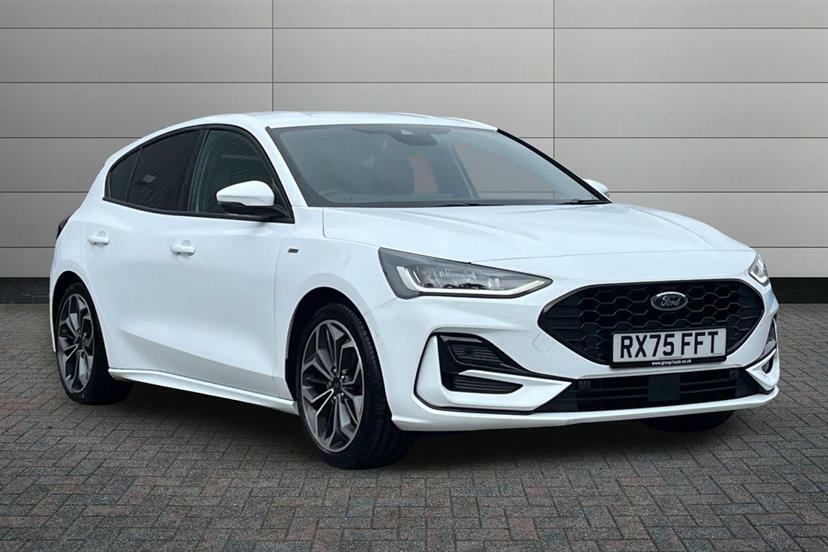 Ford Focus 1.0 Ecoboost Hybrid Mhev St-line X White