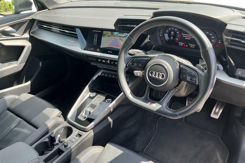 Audi A3 35 Tfsi S Line S Tronic Comfortsound Grey #4