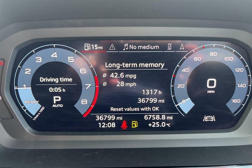 Audi A3 35 Tfsi S Line S Tronic Comfortsound Grey #5