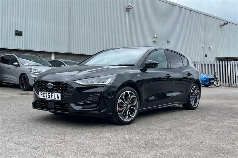 Ford Focus 1.0 Ecoboost Hybrid Mhev 155 St-line X Ed White #11