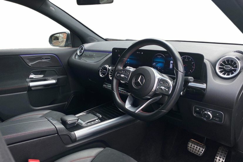 Mercedes-Benz GLA Class 1.3 Gla200 Amg Line Premium Suv 7G-dc KN23WWH Grey #5