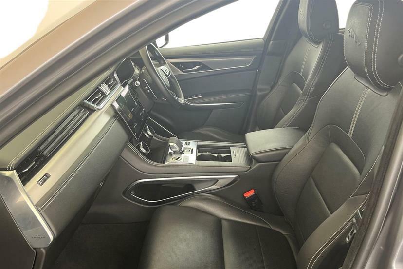Jaguar F-Pace 2.0 D200 R-dynamic Se Awd Grey #3