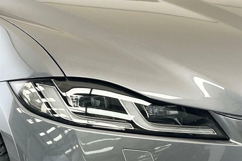 Jaguar F-Pace Jaguar Estate 2.0 D200 R-dynamic Se Aut Black #17