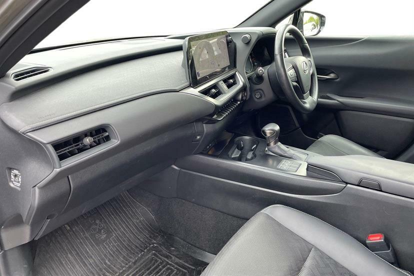 Lexus UX 250H 2.0 Cvt Without Nav Silver #2