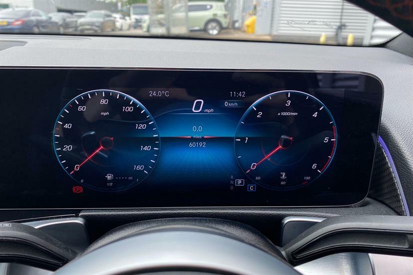 Mercedes-Benz GLB Class 220D 4Matic Amg Line Prem Plus 8G-tronic Grey #6