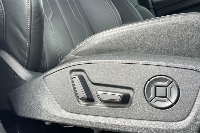 Audi Q4 E Tron 220Kw 50 Quattro 82Kwh S Line Cstech Black #24