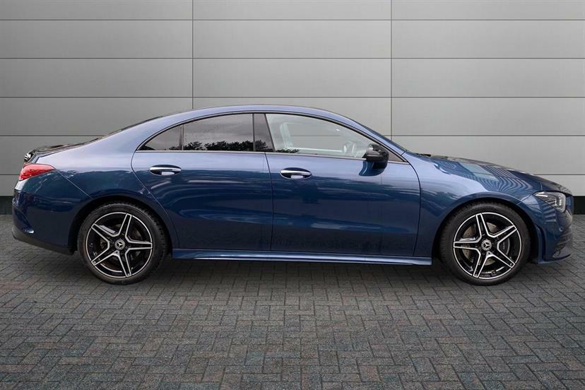 Mercedes-Benz CLA Class 200 Amg Line Premium Tip Blue #3