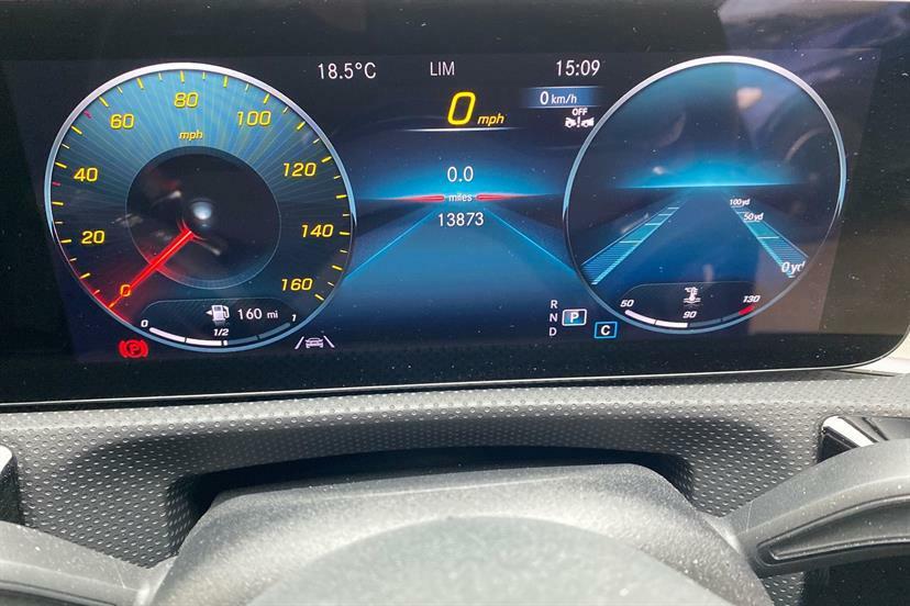 Mercedes-Benz CLA Class 200 Amg Line Premium Tip Blue #6