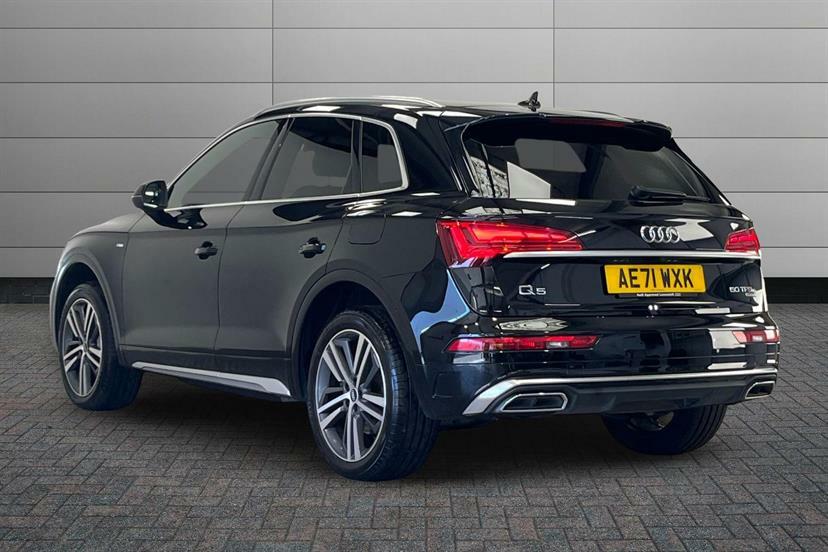Audi Q5 50 Tfsi E Quattro S Line S Tronic Black #3