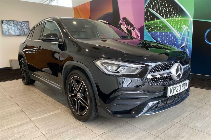 Mercedes-Benz GLA Class Gla 250E Amg Line Executive Blue #13
