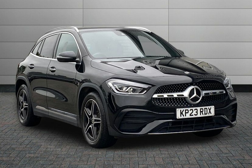 Mercedes-Benz GLA Class Gla200 Amg Line Premium Black
