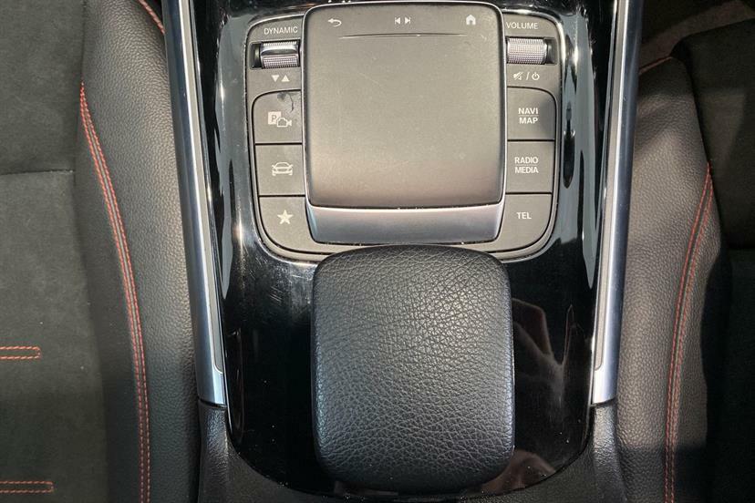Mercedes-Benz GLA Class Gla 250E Amg Line Executive Blue #43