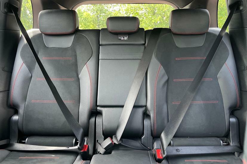 Mercedes-Benz GLB Class 35 4Matic Premium Plus 8G-tronic Grey #24