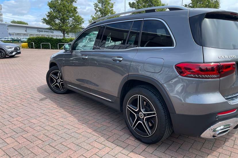 Mercedes-Benz GLB Class 35 4Matic Premium Plus 8G-tronic Grey #43