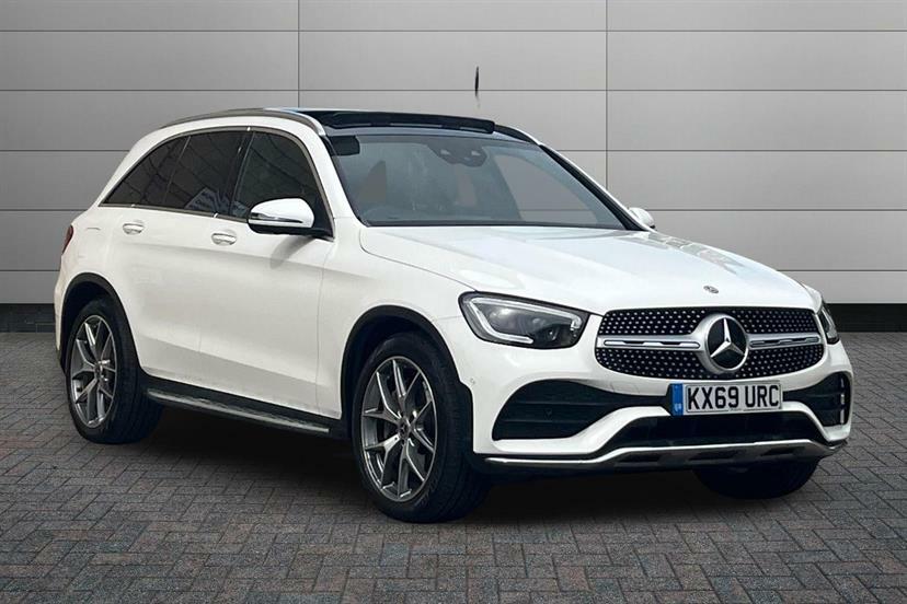 Mercedes-Benz GLC Class 300D 4Matic Amg Line Premium Pls 9G-tronic White