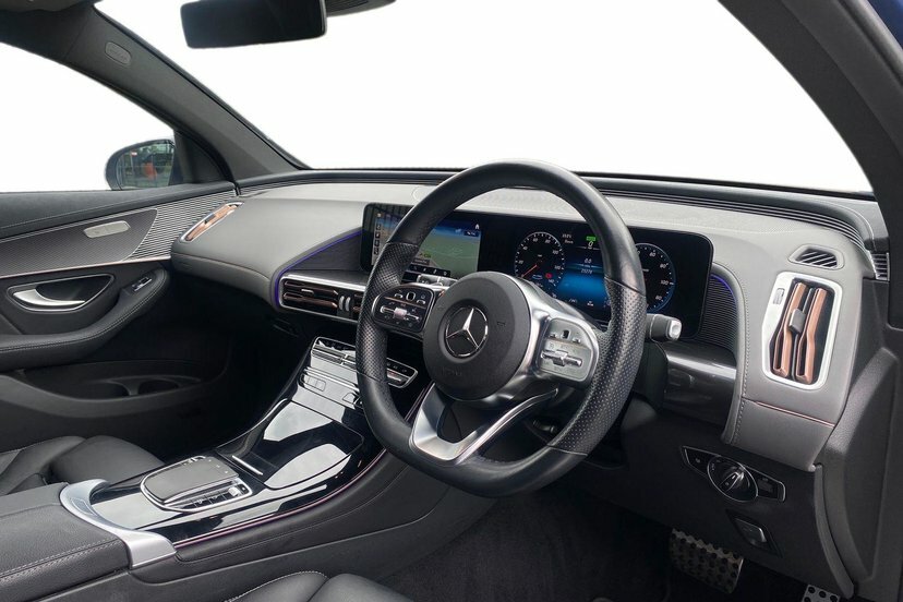Mercedes-Benz EQC Amg Line Edition Black #5