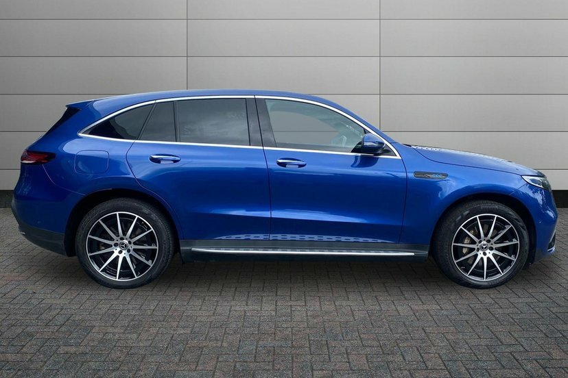 Mercedes-Benz EQC Amg Line Edition Black #3