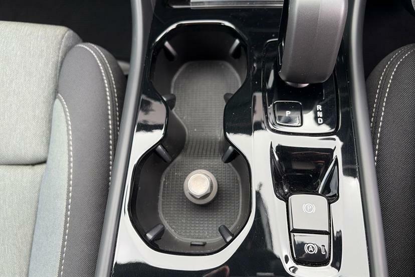 Volvo XC40 Core, B3 Mild Hybrid, Black #16