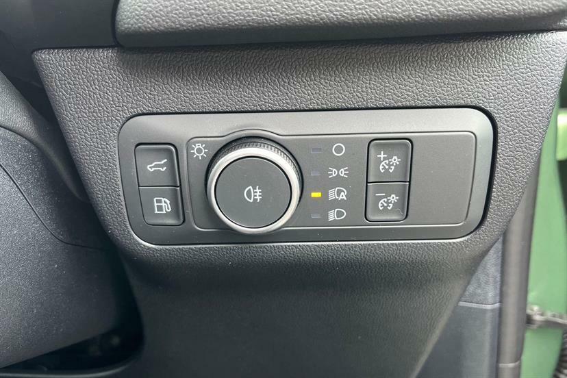 Ford Kuga 2.5 Duratec 14.4Kwh St-line X Suv Plug- Silver #24