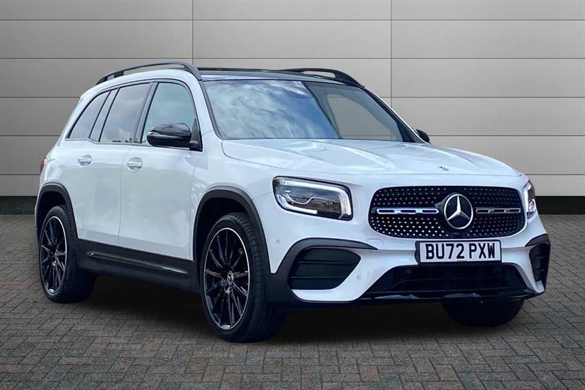 Mercedes-Benz GLB Class 200 Amg Line Premium Night Ed 7G-tronic White