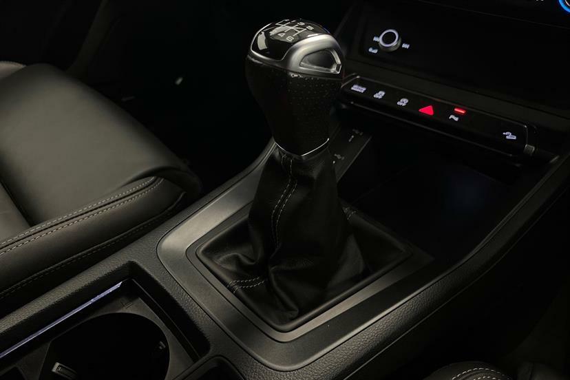 Audi Q3 Q3 Sportback 45 Tfsi Phev Vorsprung E Black #21