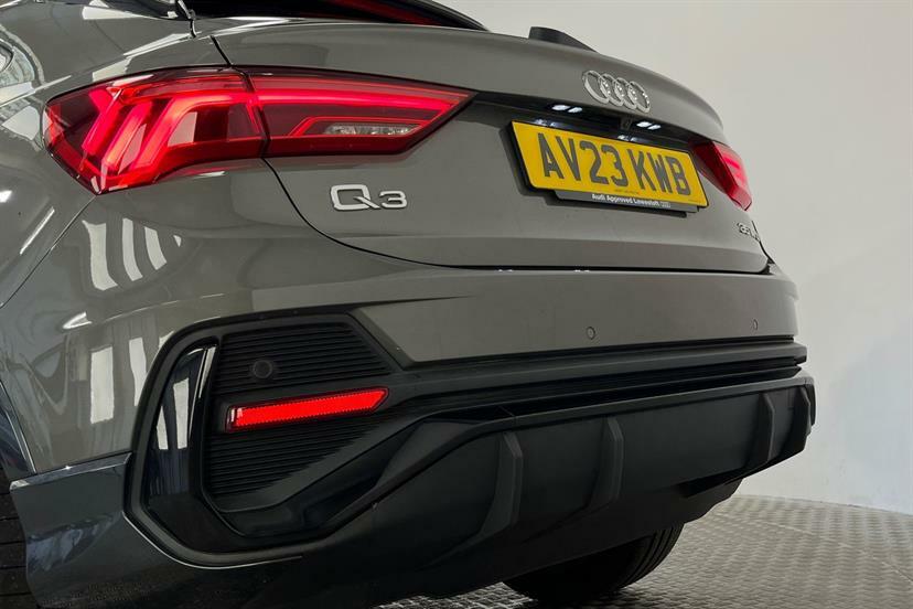 Audi Q3 Q3 Sportback 45 Tfsi Phev Vorsprung E Black #35