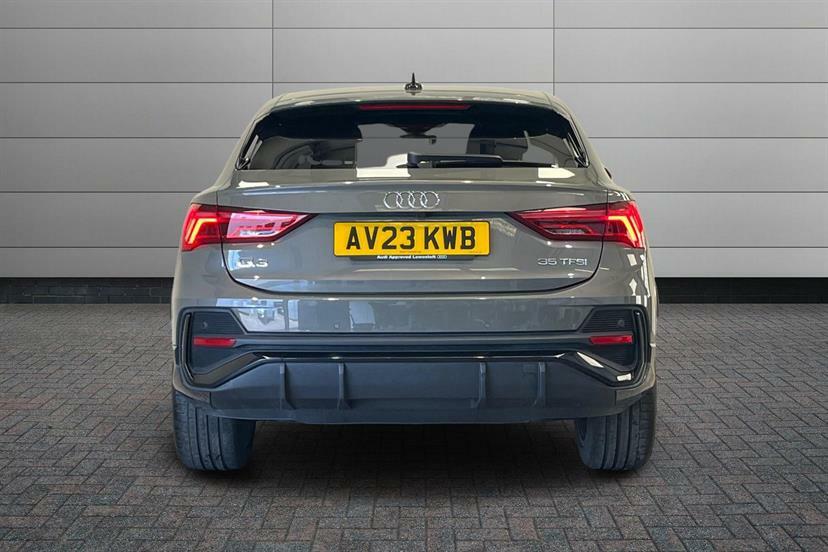 Audi Q3 Q3 Sportback 45 Tfsi Phev Vorsprung E Black #11