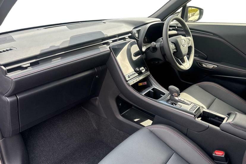 Lexus LBX 1.5 Premium Plus E-cvt Grey #2