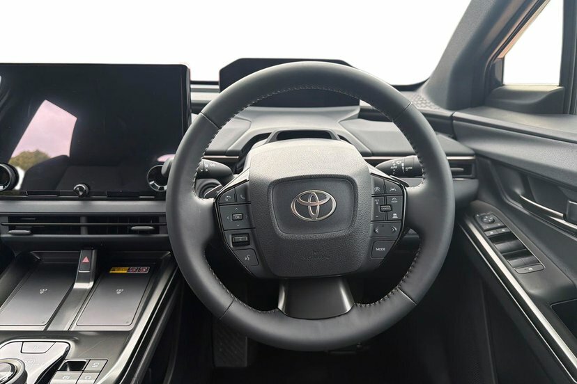 Toyota bZ4X 73.1Kwh Design Suv 224 Ps RA75LXX Blue #5