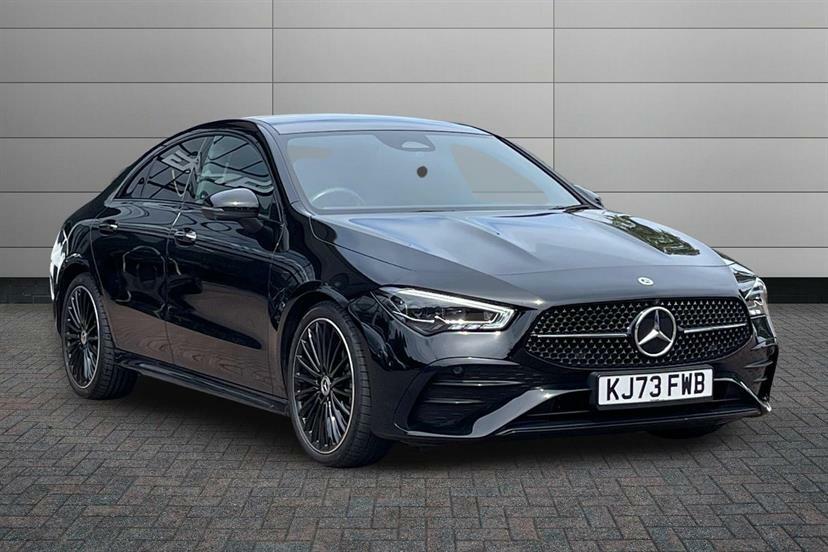 Mercedes-Benz CLA Class 180 Amg Line Premium Plus Tip Black