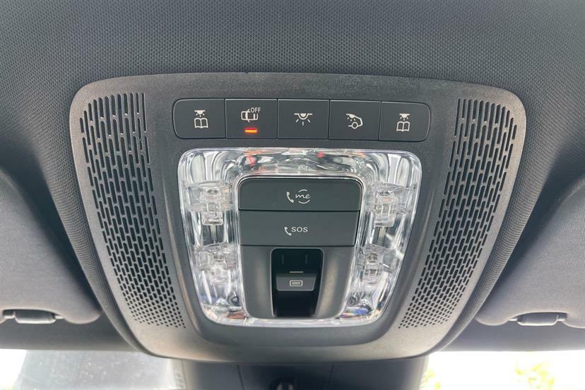 Mercedes-Benz CLA Class 200 Sport Executive Tip White #31