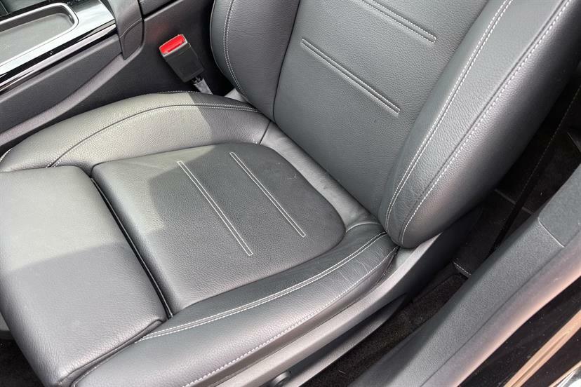 Mercedes-Benz CLA Class 200 Sport Executive Tip White #26