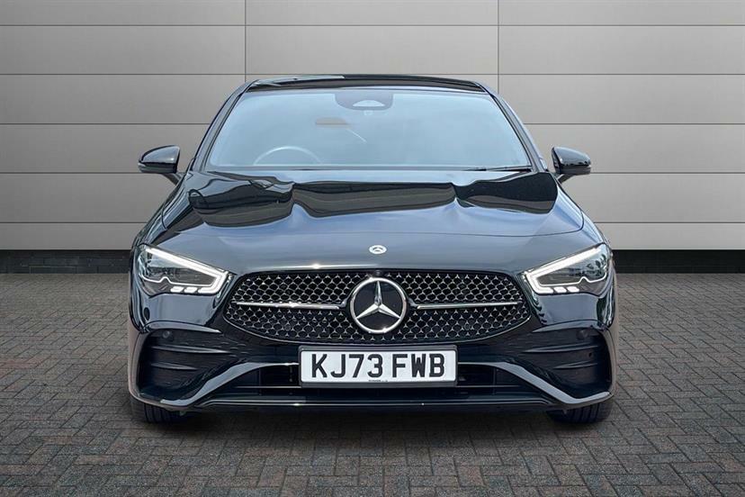 Mercedes-Benz CLA Class 200 Sport Executive Tip White #11