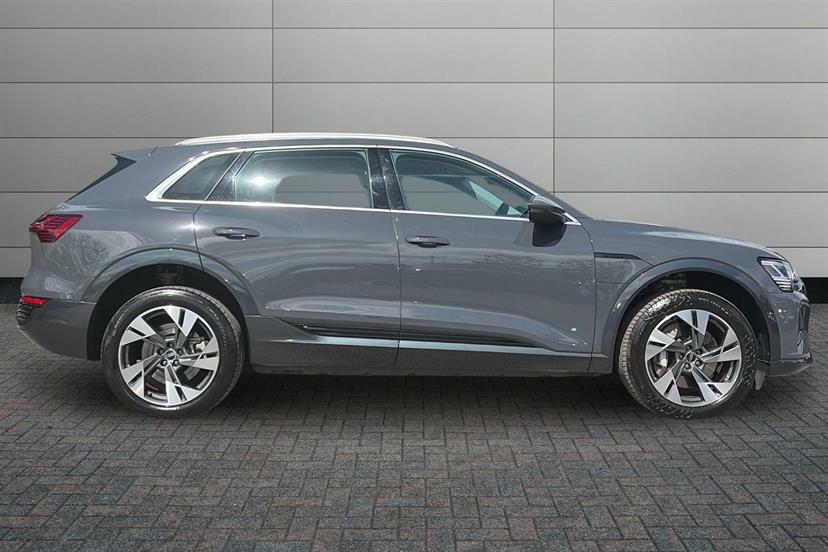 Audi Q8 e tron 250Kw 50 Quattro 95Kwh Sport Grey #3