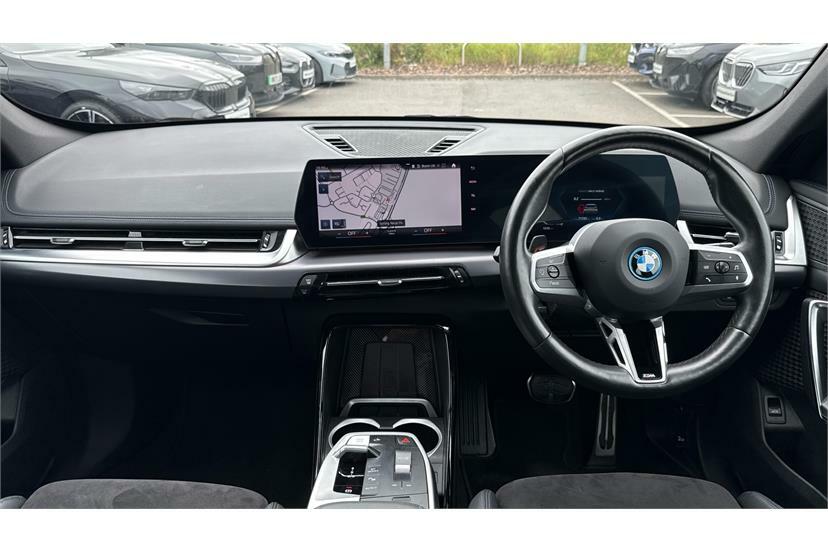 BMW iX1 230Kw Xdrive30 M Sport 65Kwh White #3