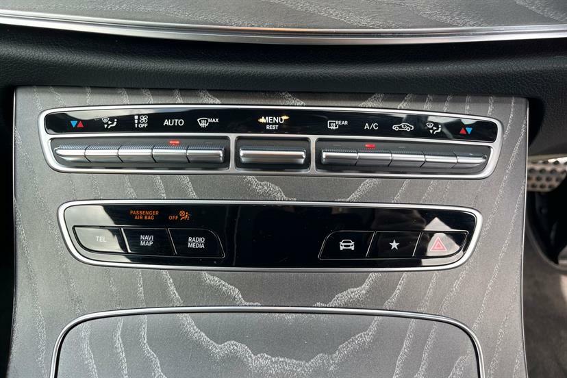 Mercedes-Benz E Class 2.0 E300de 13.5Kwh Amg Line Estate Plug Blue #40