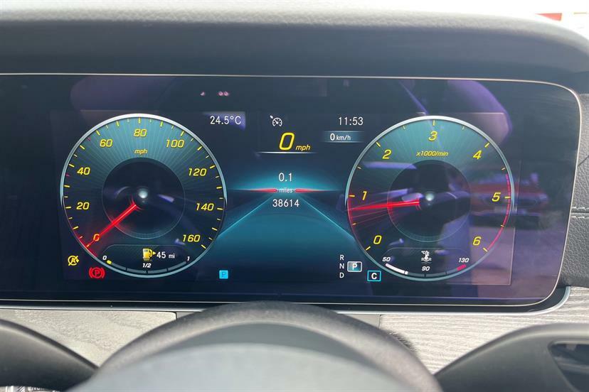 Mercedes-Benz E Class E220d Amg Line Night Ed Premium 9G-tronic Silver #6