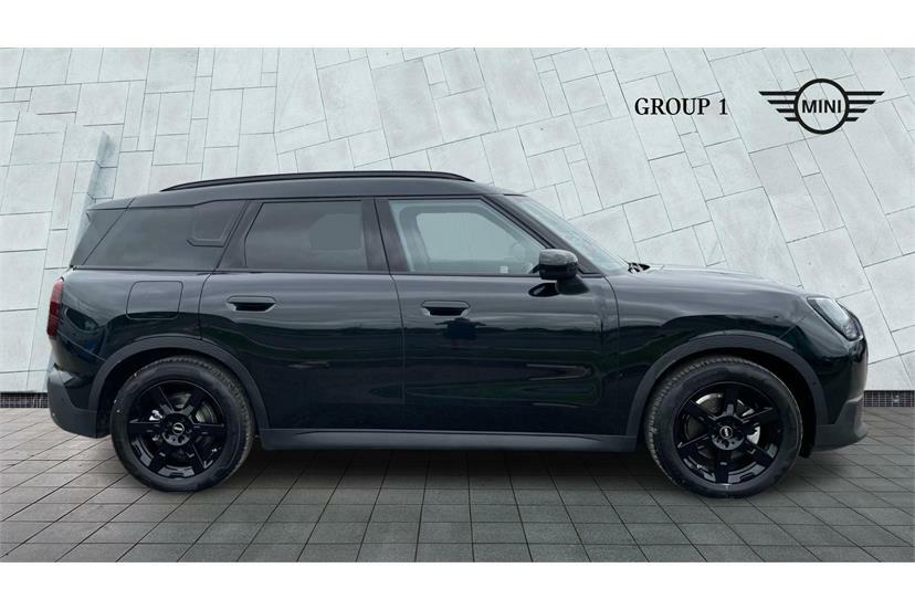 Mini Countryman 150Kw E Monochrome 66Kwh YE26AXK Black #2