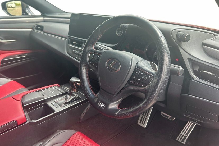 Lexus ES 2.5 300H F Sport Saloon Hybrid E-cvt 2 Red #6
