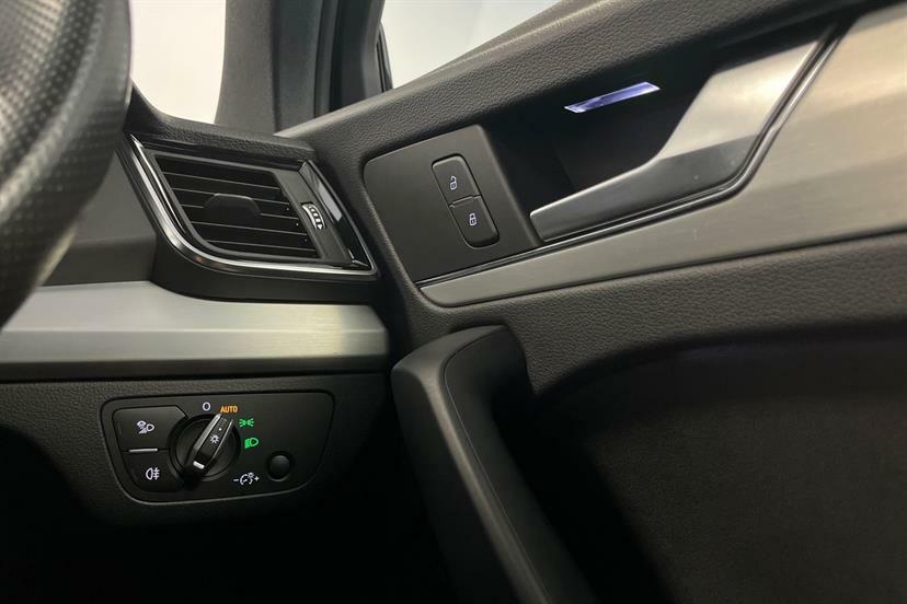 Audi Q5 50 Tfsi E Quattro S Line S Tronic White #18
