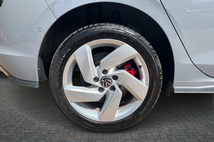 Volkswagen e-Golf 1.5 Tsi Ehybrid 19.7Kwh Gte Hatchback P Grey #5