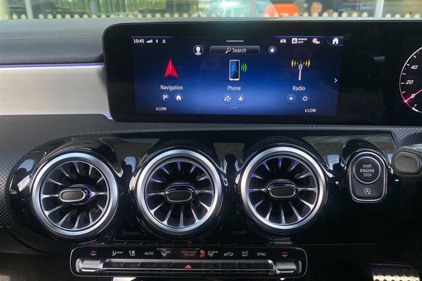 Mercedes-Benz CLA Class Cla 200 Amg Line Premium Tip Black #7