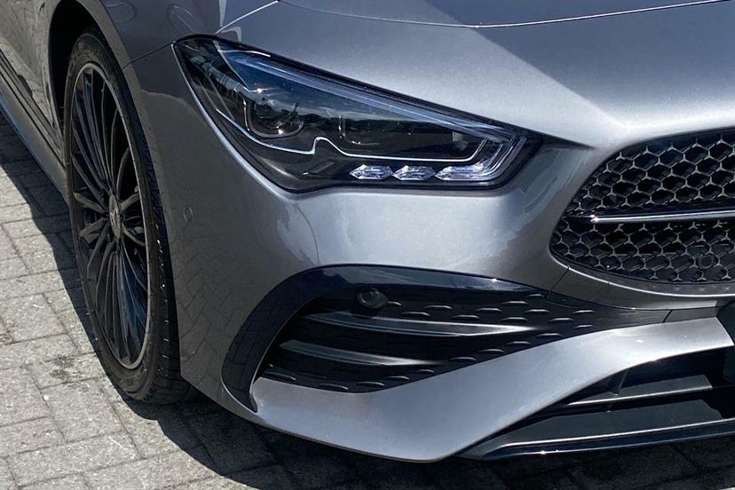 Mercedes-Benz CLA Class Cla 200 Amg Line Premium Tip Black #12