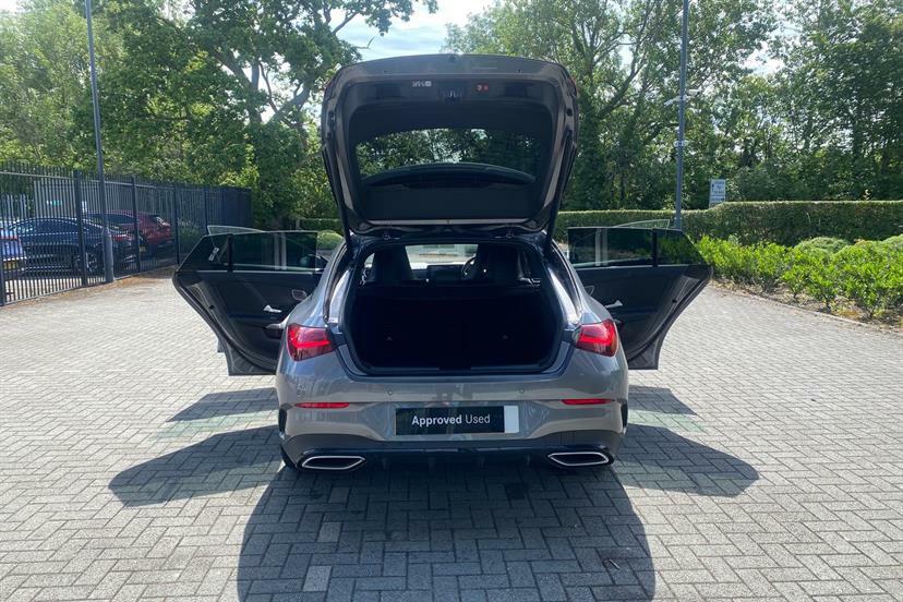 Mercedes-Benz CLA Class Cla 200 Amg Line Premium Tip Black #30